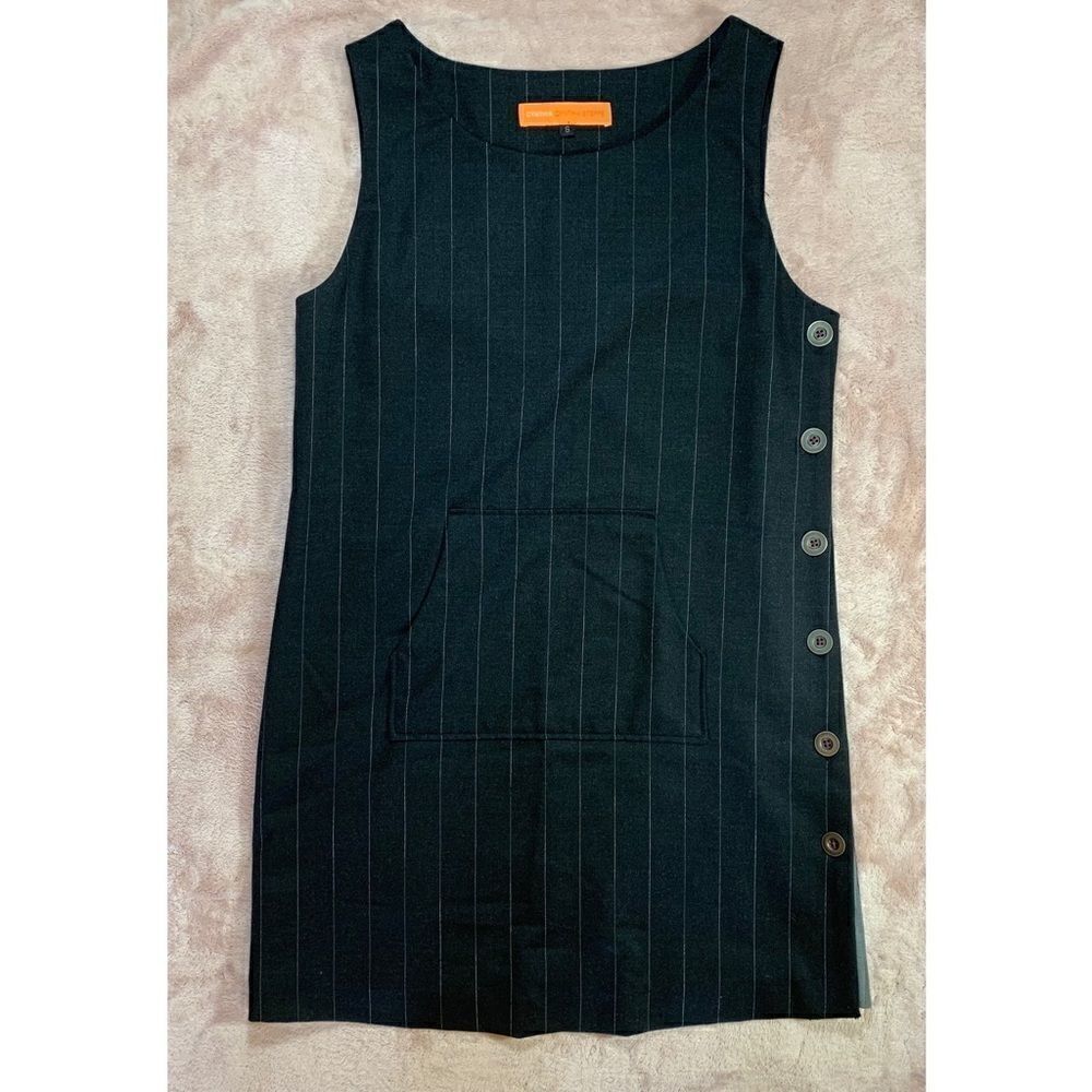 EUC Cynthia Cynthia Steffe Pinstripe Kangaroo Pocket Dress‎